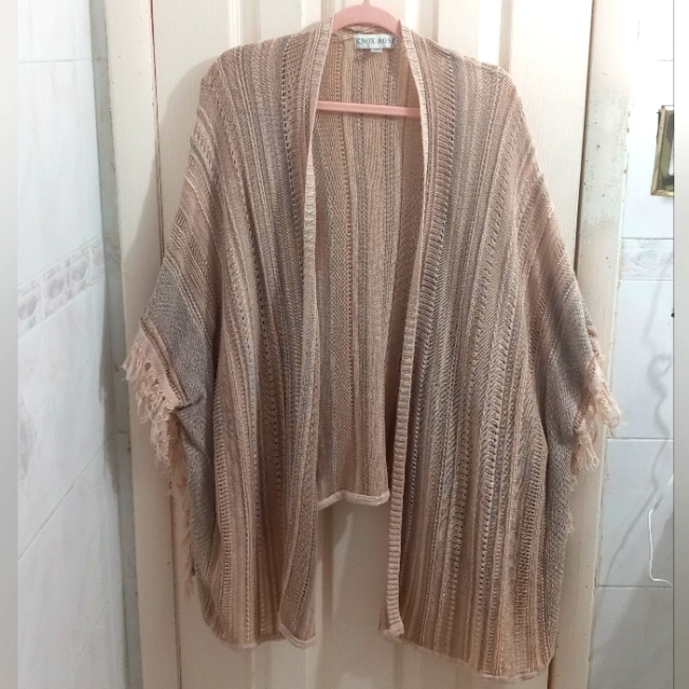 Knox Rose Women's XS/S Textured Fringe Boho Open Front Poncho Cardigan Oversized